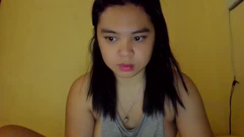 0wwlo0k online show from February 8, 11:44 am