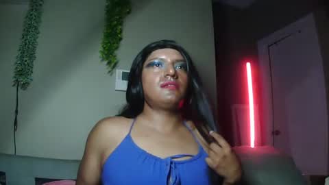 17carrjo974416 online show from August 2, 4:57 am