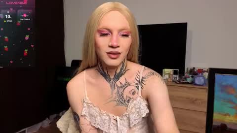 Michelle online show from March 5, 6:57 pm