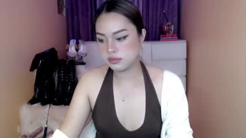 1miracle_tranny online show from June 27, 7:35 am
