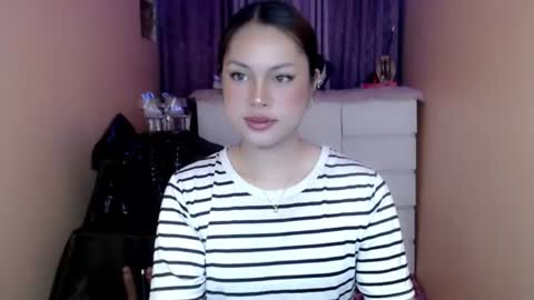 1miracle_tranny online show from July 8, 5:22 am