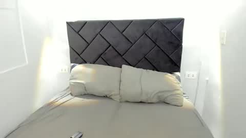 haduki online show from November 25, 10:56 pm