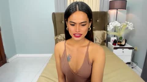 69kinkytrans online show from November 26, 5:54 am