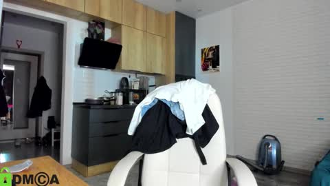 Gaylord online show from October 1, 9:43 am