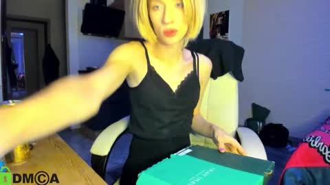 Gaylord online show from October 10, 7:04 pm