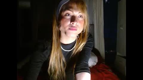 Snapshot of _azalea_65 chatting on September 28, 5:28 am _azalea_65 online show from September 28, 5:28 am