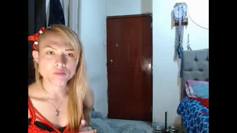 _azalea_65 online show from February 6, 5:24 am