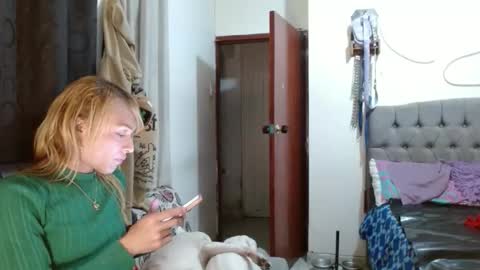 _azalea_65 online show from February 10, 1:45 am