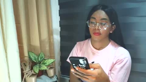 _karie_ online show from October 30, 3:00 pm