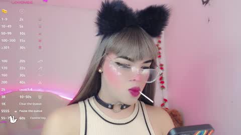 Snapshot of _natsuki chatting on December 19, 2:01 am _natsuki online show from December 19, 2:01 am