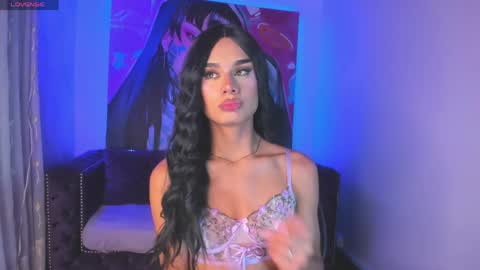 tiffany online show from April 14, 6:07 am