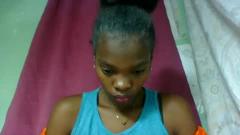 aadienne online show from June 21, 8:45 pm