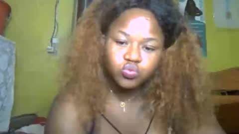 aamela online show from February 1, 12:09 am