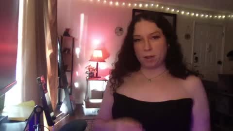 Addie 3 online show from June 15, 11:40 pm
