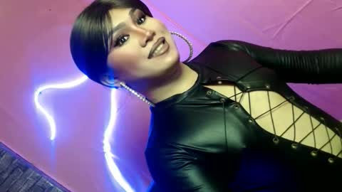 alexa_hansung online show from November 17, 2:17 pm