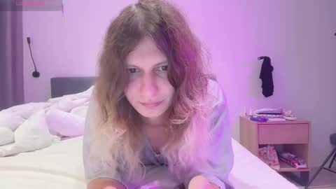 AlicePinkhead online show from December 1, 4:48 am