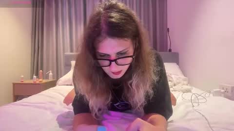 AlicePinkhead online show from February 26, 7:02 am