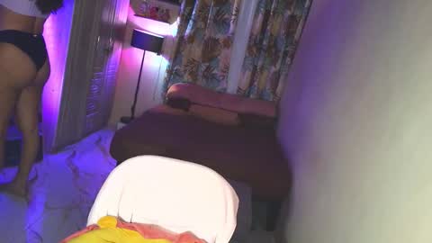 Allison online show from March 20, 2:23 am