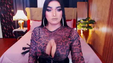 Alura Jhenson online show from February 11, 3:58 am