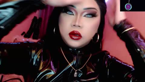 Queen Mireska online show from March 17, 5:15 pm