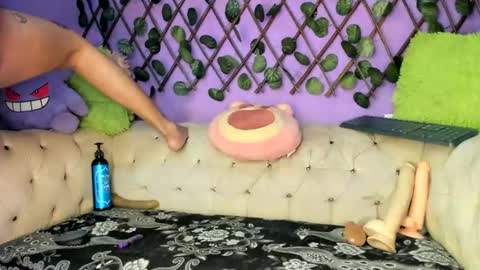Amy Kamila online show from October 6, 5:18 am