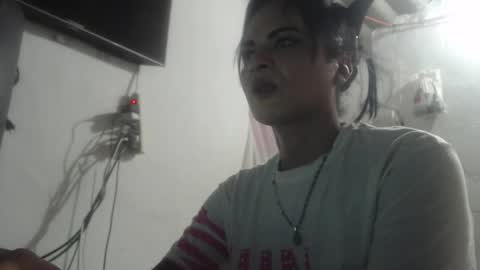 Analia smith online show from April 2, 6:50 pm