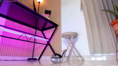 anastasia_snape online show from February 17, 1:35 am