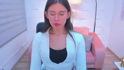 Andre Castaneda online show from March 14, 7:39 pm