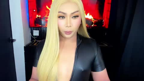 Angel No Mercy online show from May 10, 3:39 pm