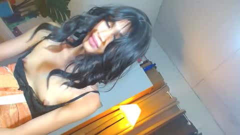 Snapshot of angela_mccollins chatting on September 12, 12:08 am angela online show from September 12, 12:08 am