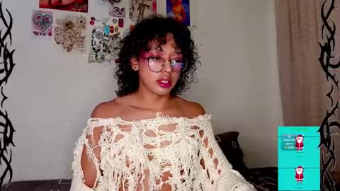   online show from January 3, 6:35 pm