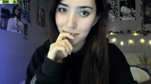 Anisa Moan from LovenseWet from Tip MenuOpen for Private online show from November 28, 1:23 pm