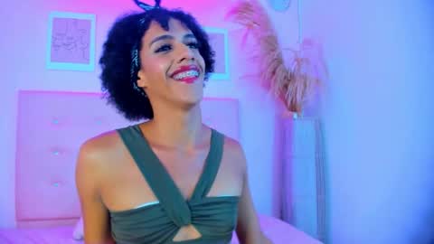 aprill_fox online show from October 6, 10:10 pm