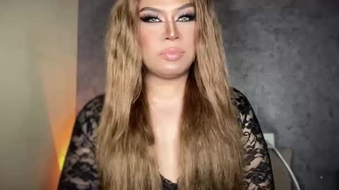 LOVELY online show from January 15, 2:38 am