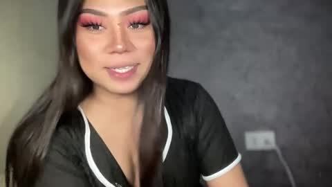 LOVELY online show from March 1, 4:37 am