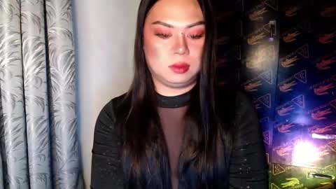 LOVELY online show from November 7, 2:39 pm