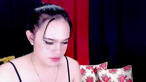 ARIANNE CUMS  online show from February 22, 11:24 pm