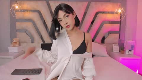 Welcome to Ari room online show from April 29, 8:04 pm