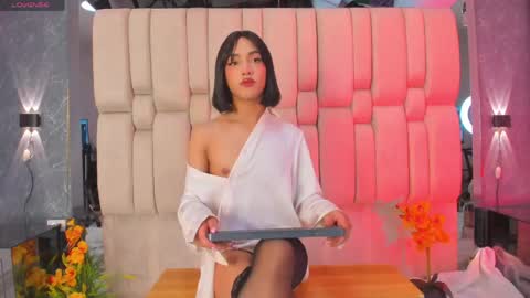 Welcome to Ari room online show from May 5, 8:04 pm