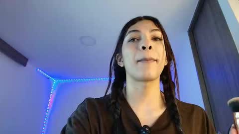 arimoon18 online show from March 16, 11:19 pm