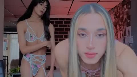 arisunshine77 online show from April 6, 9:37 pm