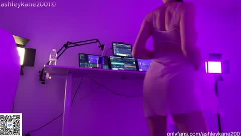 Ashley online show from August 1, 3:07 am