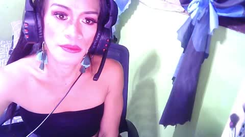 Miss Audrey L Monel online show from January 7, 4:37 pm