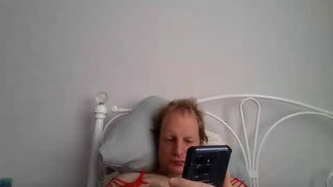 yoursissy online show from June 30, 5:46 pm