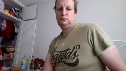 yoursissy online show from July 3, 11:49 am