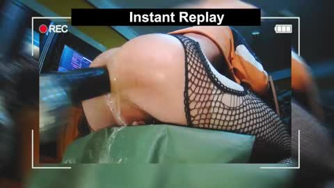 Snapshot of augus77lp chatting on October 8, 6:15 am TinyBoy77 online show from October 8, 6:15 am