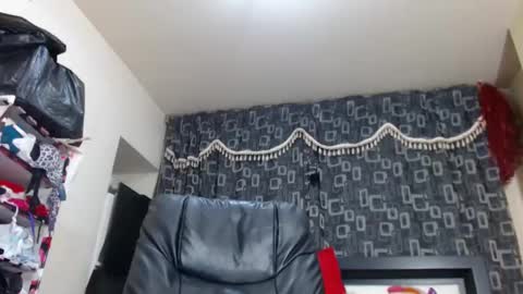 AyleenZJ online show from December 21, 12:42 am