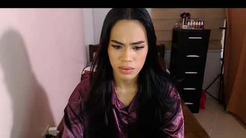Nathalia online show from October 4, 8:31 pm