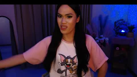 Nathalia online show from February 3, 6:57 pm