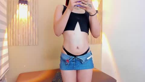 BABY WARDWELL online show from June 24, 4:10 am